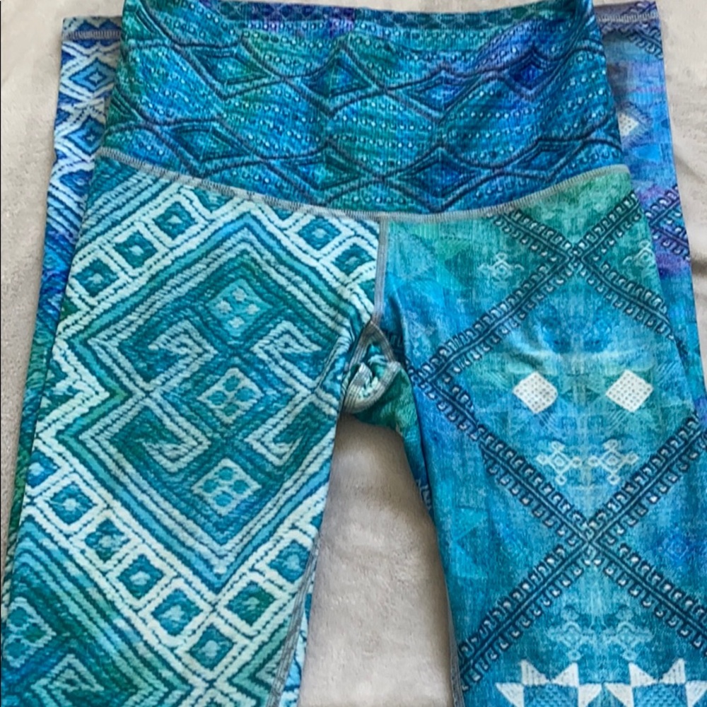 Niyama Sol Barefoot leggings size small